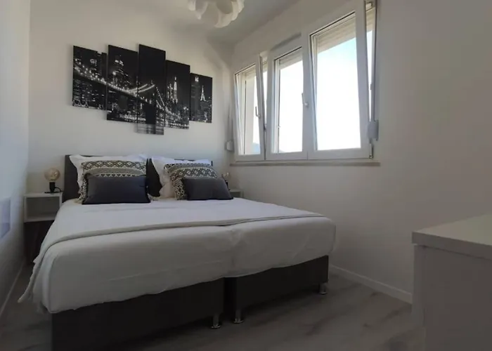 아파트 New! Apartment, View From Above 스플리트