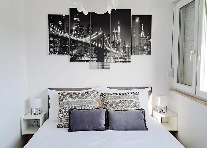 아파트 New! Apartment, View From Above 스플리트
