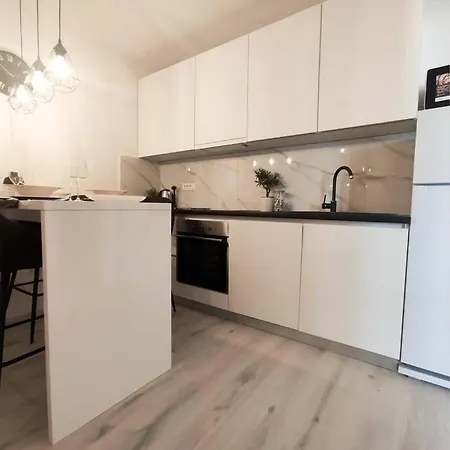 Daire New! Apartment, View From Above