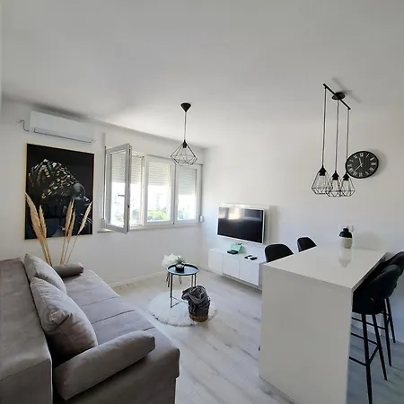 New! Apartment, View From Above *