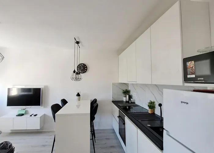 New! Apartment, View From Above דירה *