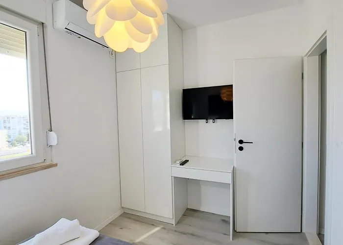 New! Apartment, View From Above דירה *