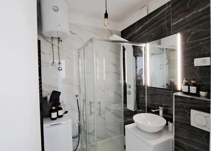 New! Apartment, View From Above דירה *